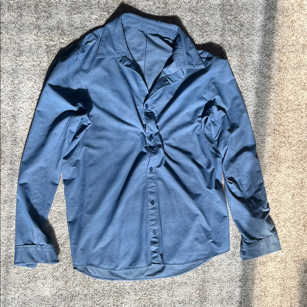 lululemon Men’s Casual Blue Button Down Shirt (L)
